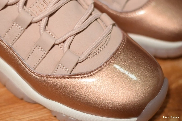 Kick Theory Air Low 11 GS Jordan Rose AH7860-105 Gold 0805